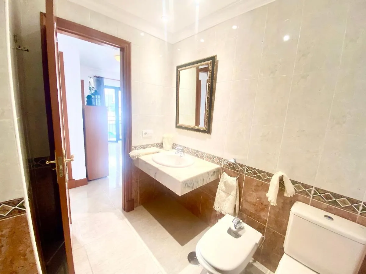 Casa Inma. Espacio Y Confort En Arrecife Spanje